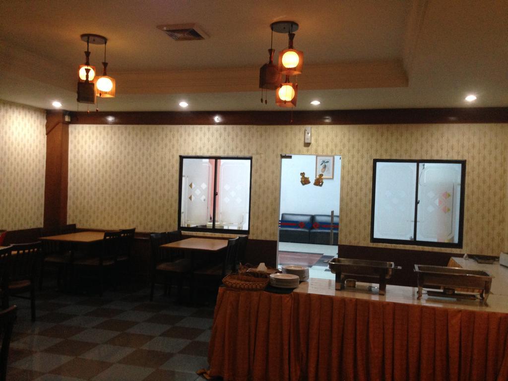 Cittic Hotel Batam Exterior photo